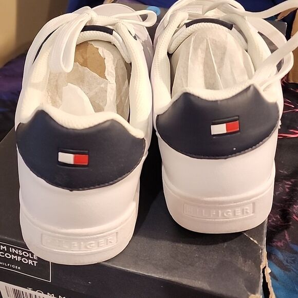 Tommy Hilfiger Men's White and Black Sneakers Tecola 👟 size 11.5 perfect condit - Picture 3 of 7
